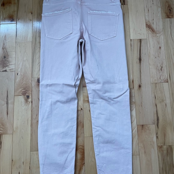 Zara pink mid rise jeans. Gently worn. Great condition. - Picture 2 of 3